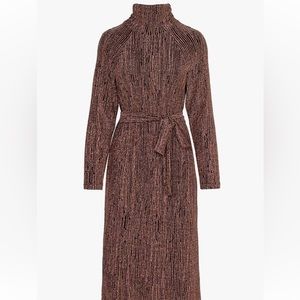 Stretchy knit dress , Mock neck, long sleeve,matching waist tie